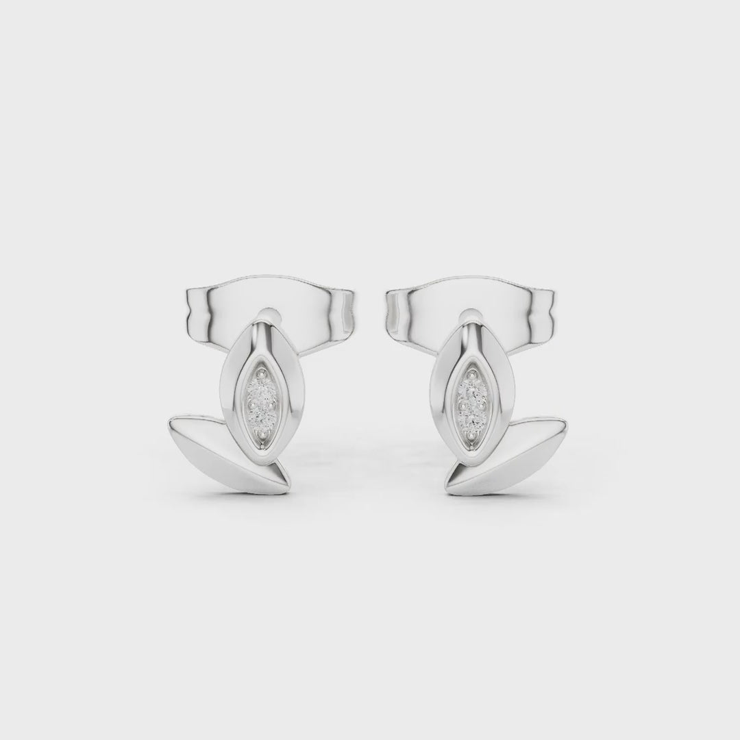 עגילי יהלום עגול 0.02 קראט בעיצוב מסגרת מרקיזה (SBER(47))